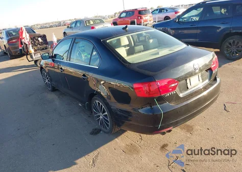 2012 Volkswagen Jetta 2.5L Sel Premium from USA, damaged, VIN 3VWLP7AJ6CM425794